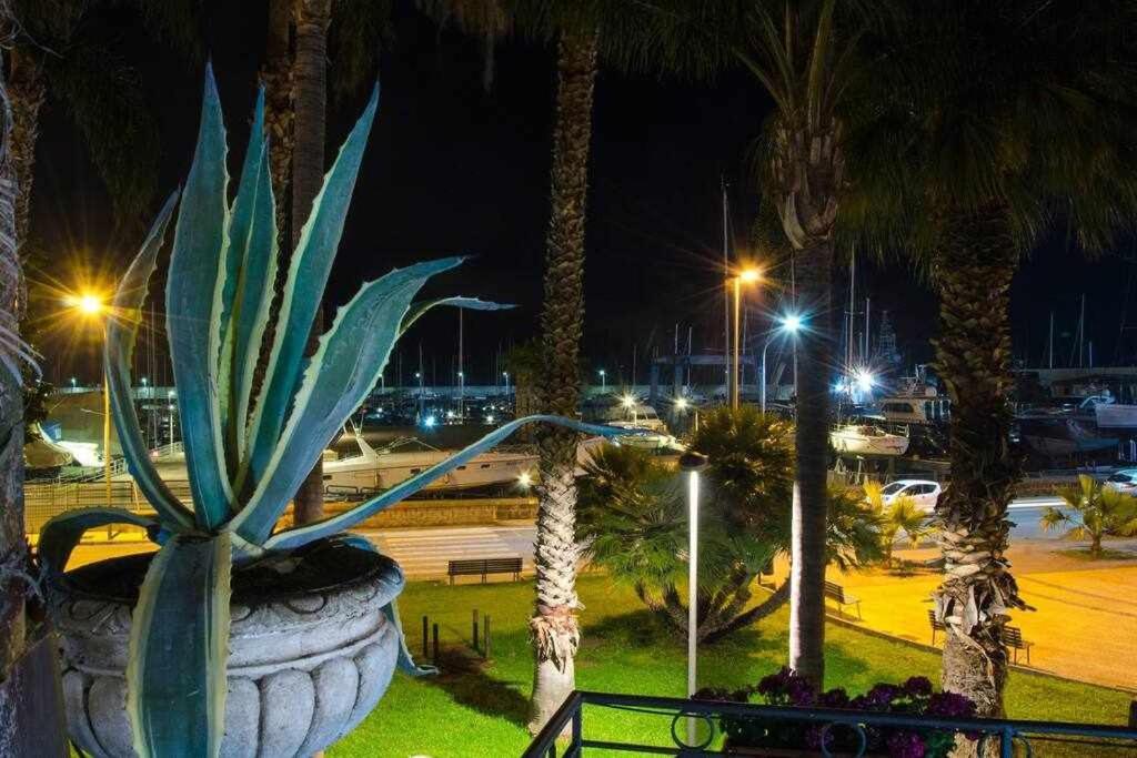 Willa Casa Delle Zammare Fronte Mare Centro Storico Riposto Zewnętrze zdjęcie